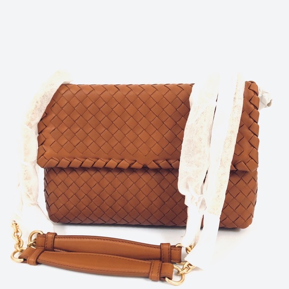 Bottega Veneta Small Olimpia Leather Shoulder Bag - Picture 9 of 11